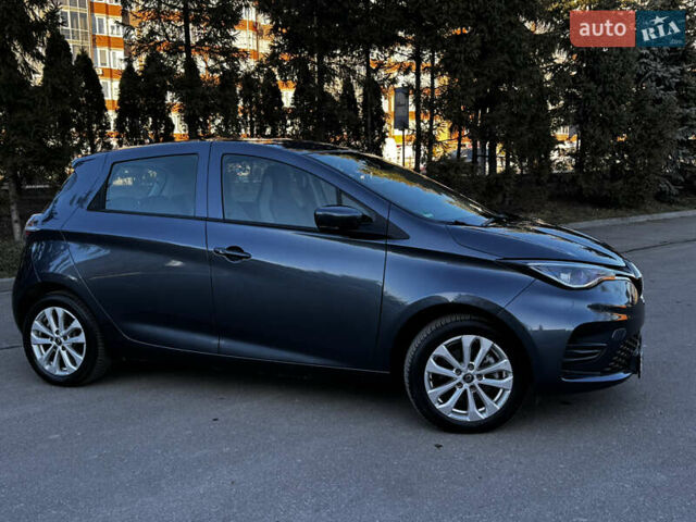 Серый Рено Зое, объемом двигателя 0 л и пробегом 15 тыс. км за 15100 $, фото 17 на Automoto.ua