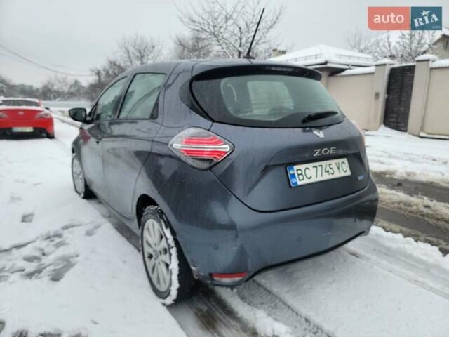 Серый Рено Зое, объемом двигателя 0 л и пробегом 23 тыс. км за 13650 $, фото 6 на Automoto.ua