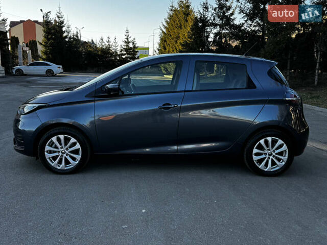 Серый Рено Зое, объемом двигателя 0 л и пробегом 15 тыс. км за 15100 $, фото 9 на Automoto.ua
