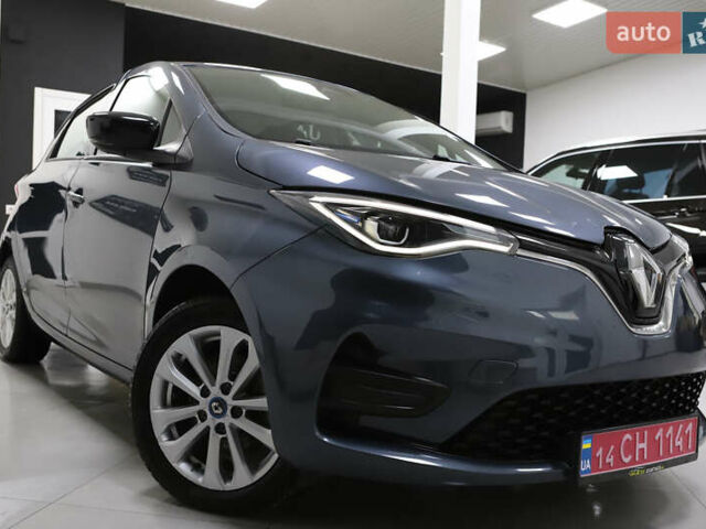 Серый Рено Зое, объемом двигателя 0 л и пробегом 28 тыс. км за 14700 $, фото 3 на Automoto.ua