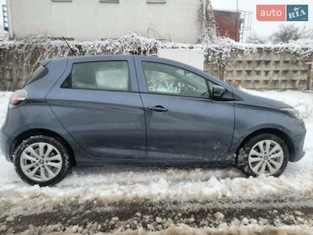 Серый Рено Зое, объемом двигателя 0 л и пробегом 23 тыс. км за 13650 $, фото 3 на Automoto.ua
