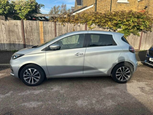 Серый Рено Зое, объемом двигателя 10 л и пробегом 20 тыс. км за 11000 $, фото 1 на Automoto.ua