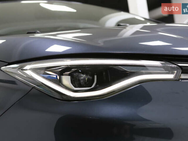 Серый Рено Зое, объемом двигателя 0 л и пробегом 28 тыс. км за 14700 $, фото 20 на Automoto.ua