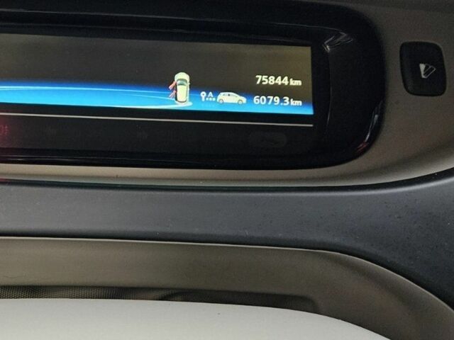 Сірий Рено Зое, об'ємом двигуна 0 л та пробігом 74 тис. км за 7500 $, фото 7 на Automoto.ua