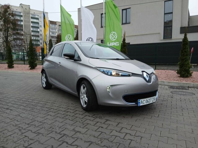 Сірий Рено Зое, об'ємом двигуна 0 л та пробігом 138 тис. км за 5500 $, фото 12 на Automoto.ua