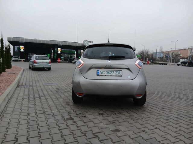 Сірий Рено Зое, об'ємом двигуна 0 л та пробігом 138 тис. км за 5500 $, фото 6 на Automoto.ua