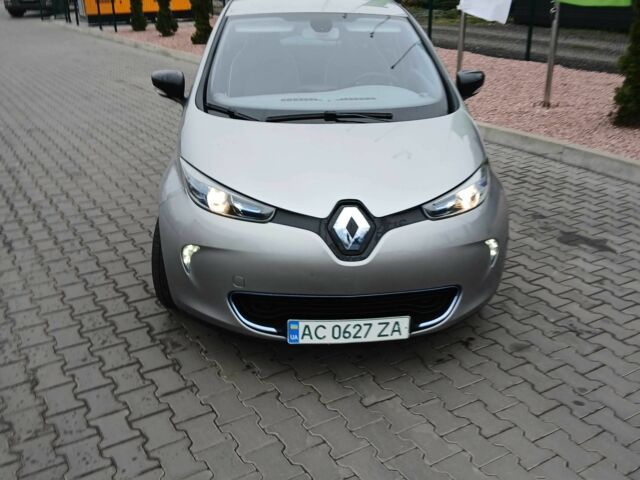 Сірий Рено Зое, об'ємом двигуна 0 л та пробігом 138 тис. км за 5500 $, фото 1 на Automoto.ua