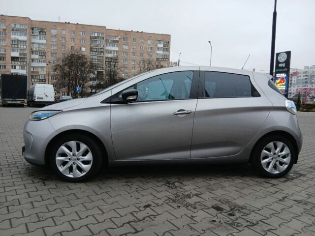 Сірий Рено Зое, об'ємом двигуна 0 л та пробігом 88 тис. км за 6500 $, фото 3 на Automoto.ua