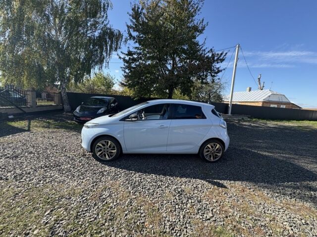 Синий Рено Зое, объемом двигателя 0 л и пробегом 140 тыс. км за 3600 $, фото 8 на Automoto.ua