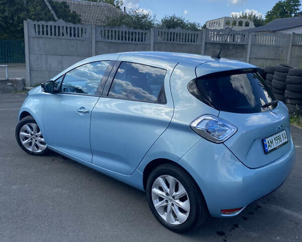 Синій Рено Зое, об'ємом двигуна 0 л та пробігом 100 тис. км за 6800 $, фото 2 на Automoto.ua