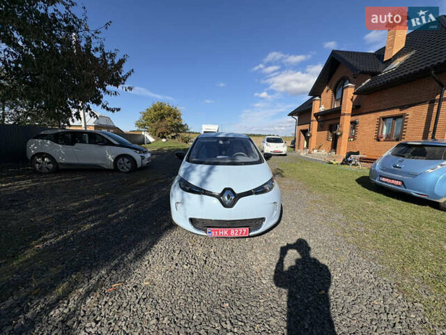 Синий Рено Зое, объемом двигателя 0 л и пробегом 140 тыс. км за 3600 $, фото 10 на Automoto.ua