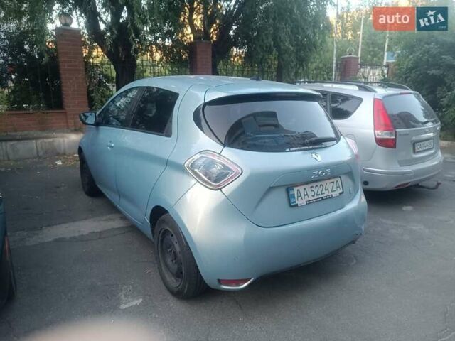 Синий Рено Зое, объемом двигателя 0 л и пробегом 479 тыс. км за 3999 $, фото 4 на Automoto.ua