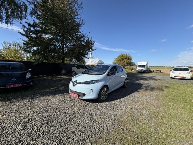 Синий Рено Зое, объемом двигателя 0 л и пробегом 140 тыс. км за 3600 $, фото 9 на Automoto.ua