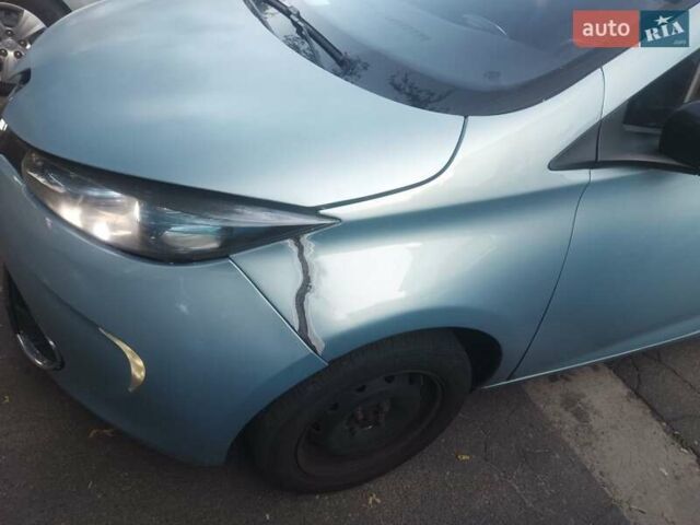 Синий Рено Зое, объемом двигателя 0 л и пробегом 479 тыс. км за 3999 $, фото 8 на Automoto.ua