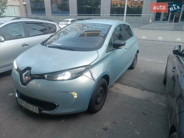 Синий Рено Зое, объемом двигателя 0 л и пробегом 479 тыс. км за 3999 $, фото 2 на Automoto.ua