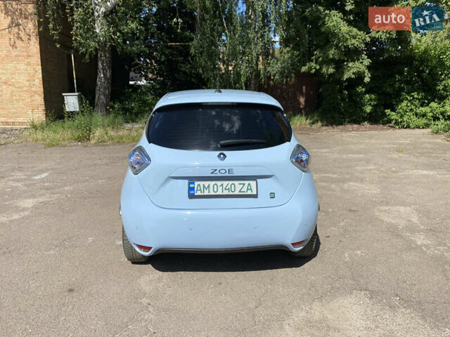Синий Рено Зое, объемом двигателя 0 л и пробегом 98 тыс. км за 6000 $, фото 8 на Automoto.ua