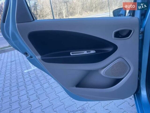 Синій Рено Зое, об'ємом двигуна 0 л та пробігом 111 тис. км за 5700 $, фото 22 на Automoto.ua