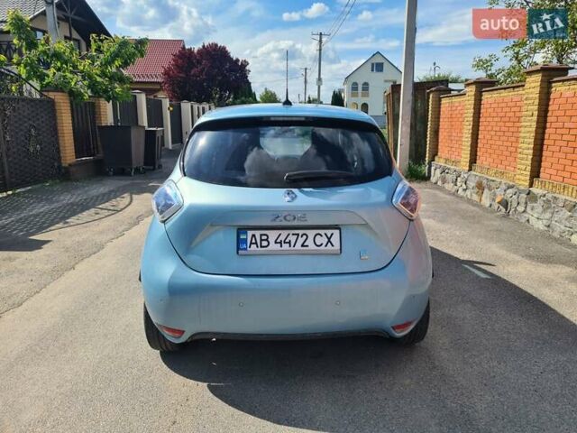 Синий Рено Зое, объемом двигателя 0 л и пробегом 135 тыс. км за 6500 $, фото 5 на Automoto.ua