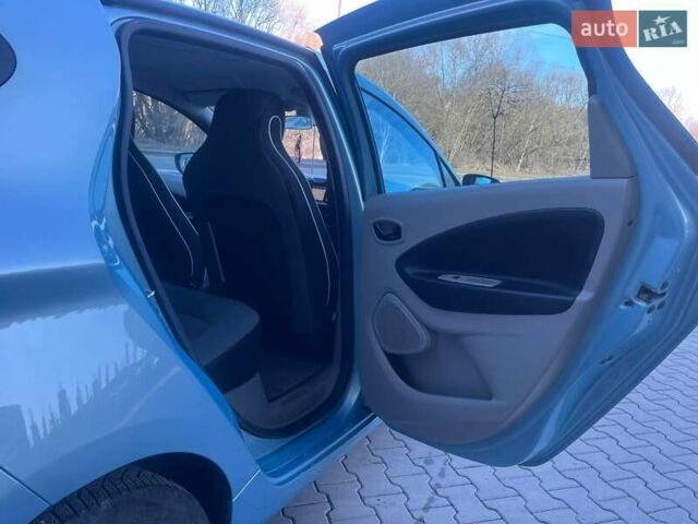 Синій Рено Зое, об'ємом двигуна 0 л та пробігом 111 тис. км за 5700 $, фото 24 на Automoto.ua
