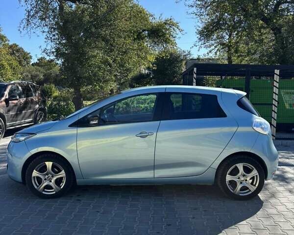 Синий Рено Зое, объемом двигателя 0 л и пробегом 87 тыс. км за 6700 $, фото 6 на Automoto.ua