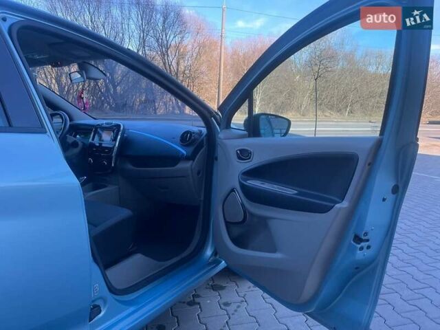 Синій Рено Зое, об'ємом двигуна 0 л та пробігом 111 тис. км за 5700 $, фото 15 на Automoto.ua