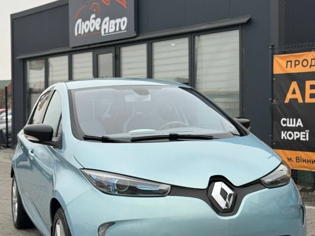 Синий Рено Зое, объемом двигателя 0 л и пробегом 118 тыс. км за 5900 $, фото 2 на Automoto.ua