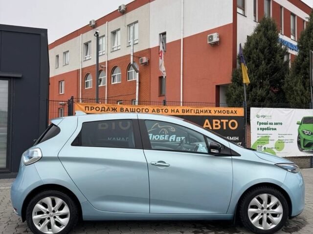 Синий Рено Зое, объемом двигателя 0 л и пробегом 118 тыс. км за 5900 $, фото 3 на Automoto.ua