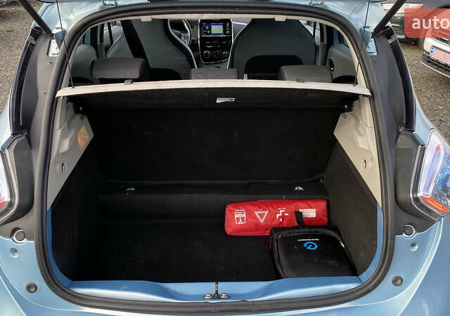 Синій Рено Зое, об'ємом двигуна 0 л та пробігом 67 тис. км за 6900 $, фото 37 на Automoto.ua