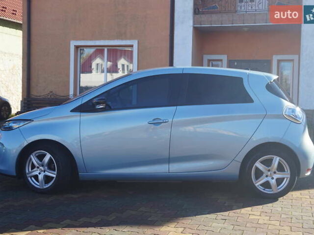 Синій Рено Зое, об'ємом двигуна 0 л та пробігом 115 тис. км за 7000 $, фото 12 на Automoto.ua