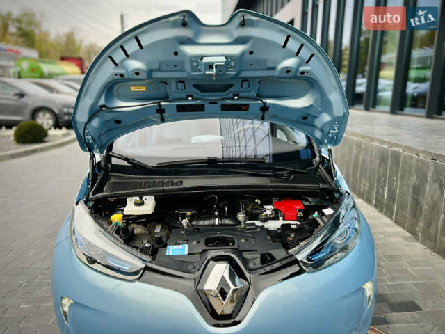 Рено Зое 2015 в Тернополе на Automoto.ua Синий Рено Зое, объемом двигателя 0 л и пробегом 98 тыс. км за 7800 $, фото 16 на Automoto.ua