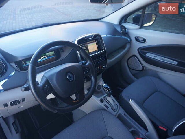 Синій Рено Зое, об'ємом двигуна 0 л та пробігом 115 тис. км за 7000 $, фото 27 на Automoto.ua