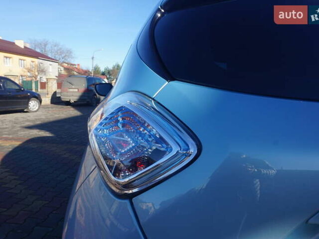 Синій Рено Зое, об'ємом двигуна 0 л та пробігом 115 тис. км за 7000 $, фото 25 на Automoto.ua