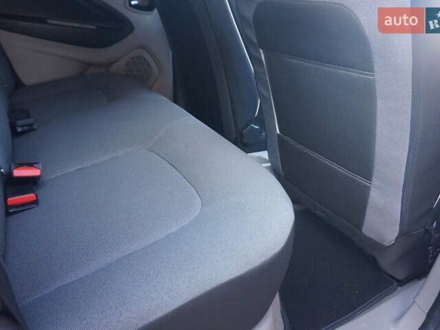 Синій Рено Зое, об'ємом двигуна 0 л та пробігом 115 тис. км за 7000 $, фото 43 на Automoto.ua