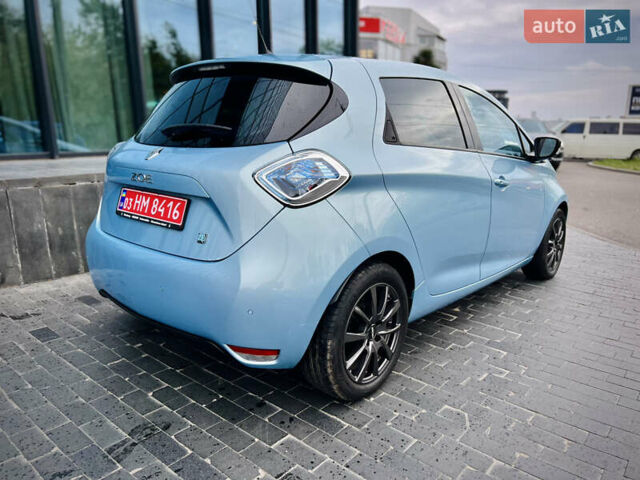 Рено Зое 2015 в Тернополе на Automoto.ua Синий Рено Зое, объемом двигателя 0 л и пробегом 98 тыс. км за 7800 $, фото 4 на Automoto.ua