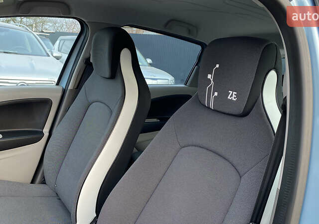 Синій Рено Зое, об'ємом двигуна 0 л та пробігом 67 тис. км за 6900 $, фото 50 на Automoto.ua