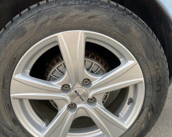 Синий Рено Зое, объемом двигателя 0 л и пробегом 112 тыс. км за 8100 $, фото 9 на Automoto.ua