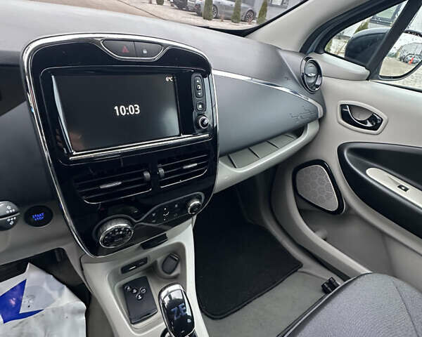 Синій Рено Зое, об'ємом двигуна 0 л та пробігом 100 тис. км за 6000 $, фото 11 на Automoto.ua