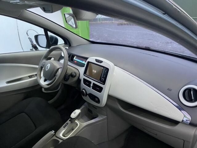 Синій Рено Зое, об'ємом двигуна 0 л та пробігом 150 тис. км за 5700 $, фото 5 на Automoto.ua