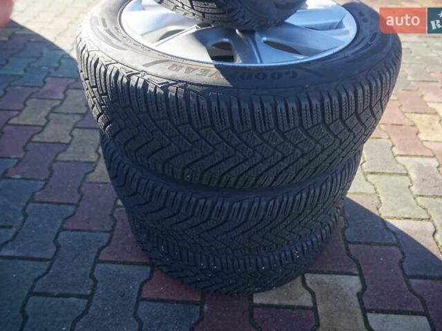 Синій Рено Зое, об'ємом двигуна 0 л та пробігом 115 тис. км за 7000 $, фото 68 на Automoto.ua