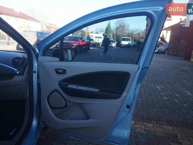 Синій Рено Зое, об'ємом двигуна 0 л та пробігом 115 тис. км за 7000 $, фото 38 на Automoto.ua