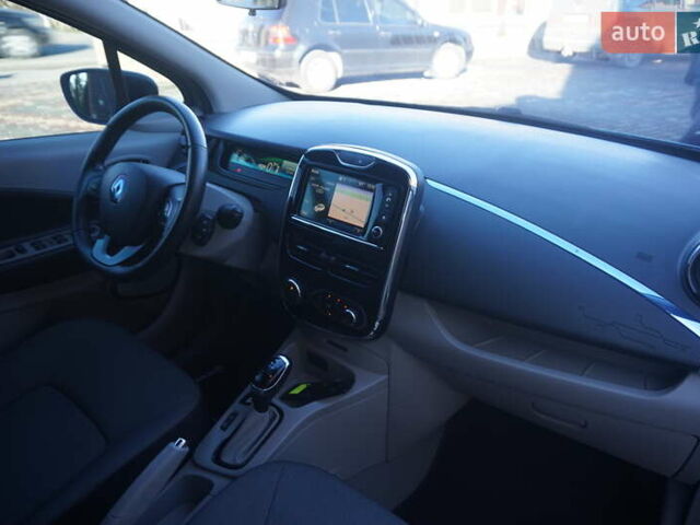 Синій Рено Зое, об'ємом двигуна 0 л та пробігом 115 тис. км за 7000 $, фото 41 на Automoto.ua