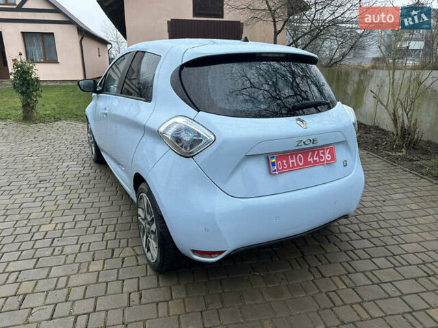 Синий Рено Зое, объемом двигателя 0 л и пробегом 22 тыс. км за 7599 $, фото 6 на Automoto.ua