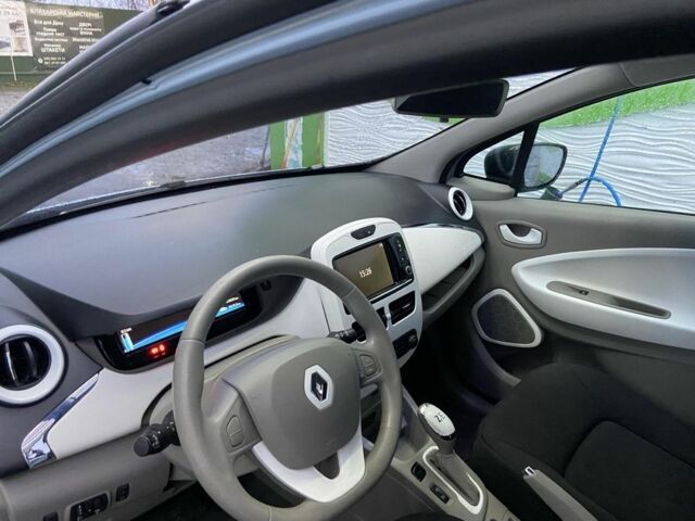 Синій Рено Зое, об'ємом двигуна 0 л та пробігом 150 тис. км за 5700 $, фото 6 на Automoto.ua
