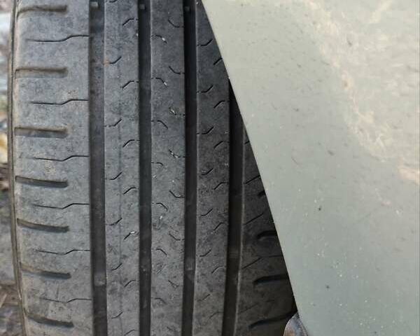 Синій Рено Зое, об'ємом двигуна 0 л та пробігом 138 тис. км за 8000 $, фото 4 на Automoto.ua