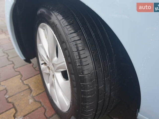 Синий Рено Зое, объемом двигателя 0 л и пробегом 149 тыс. км за 6888 $, фото 53 на Automoto.ua