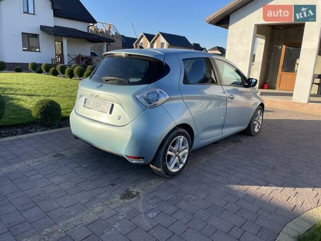 Рено Зое 2015 в Дубно на Automoto.ua Синий Рено Зое, объемом двигателя 0 л и пробегом 66 тыс. км за 6700 $, фото 8 на Automoto.ua
