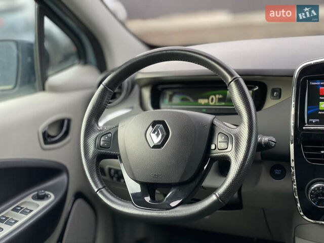 Синій Рено Зое, об'ємом двигуна 0 л та пробігом 67 тис. км за 6900 $, фото 48 на Automoto.ua