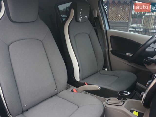 Синий Рено Зое, объемом двигателя 0 л и пробегом 149 тыс. км за 6888 $, фото 40 на Automoto.ua