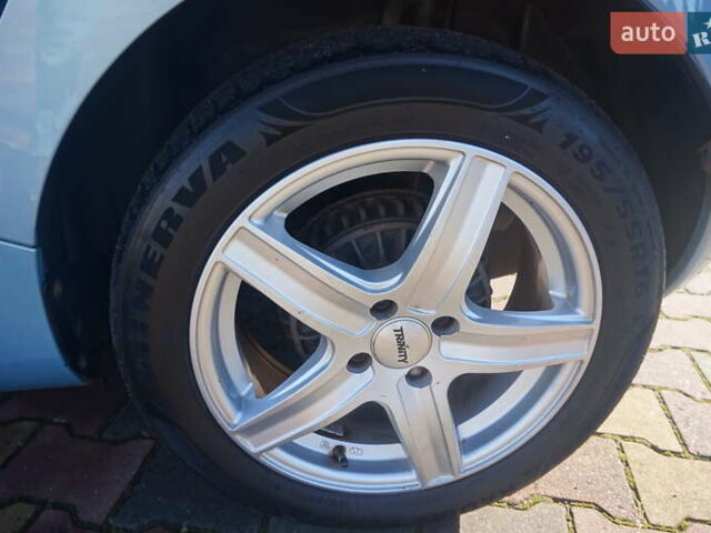 Синій Рено Зое, об'ємом двигуна 0 л та пробігом 115 тис. км за 7000 $, фото 66 на Automoto.ua