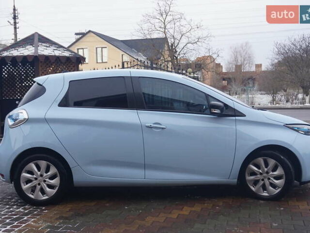 Синий Рено Зое, объемом двигателя 0 л и пробегом 149 тыс. км за 6888 $, фото 6 на Automoto.ua